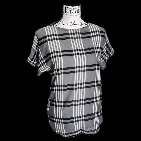 Silk Plaid Windowpane Short Cap Sleeves Round Neck Blouse by Mary Ann Restivo - Picture 2 of 10